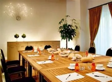 Castel Del Monte Park Hotel